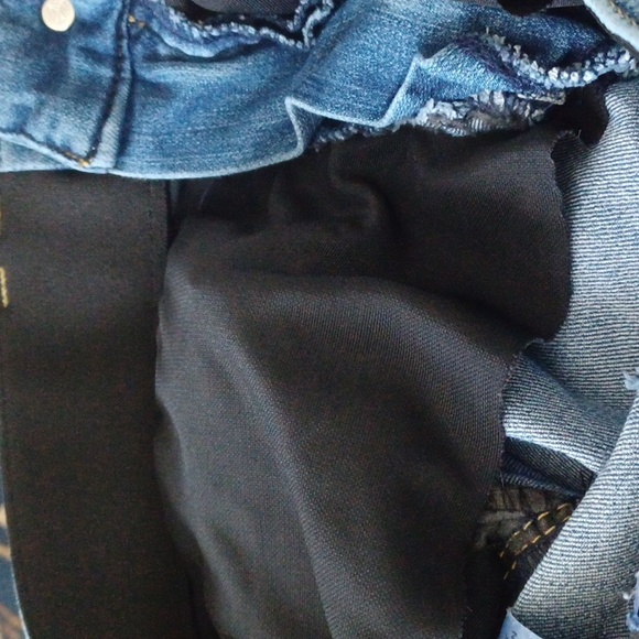 Democracy Distressed Blue Ankle Jeans Sz.10P. W.30".R.10". L.24" - Picture 7 of 7